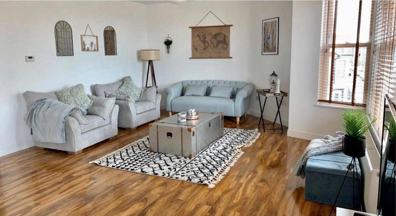Penthouse, 2 Bedroom Apartment グレート・ヤーマス エクステリア 写真